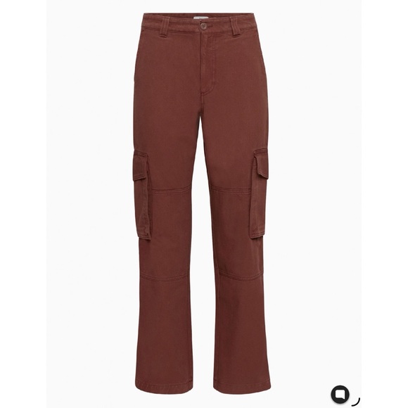 TNA Pants - Aritzia TNA Women’s Troop Cargo Pants Burgundy, size 4